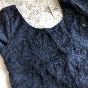 Abercrombie & Fitch Tops - 🌷Abercrombie & Fitch crop top Abercrombie & Fitch Tops - 🌷Abercrombie & Fitch crop top